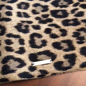 Authentic Michael Kors Leopard Infinity Scarf